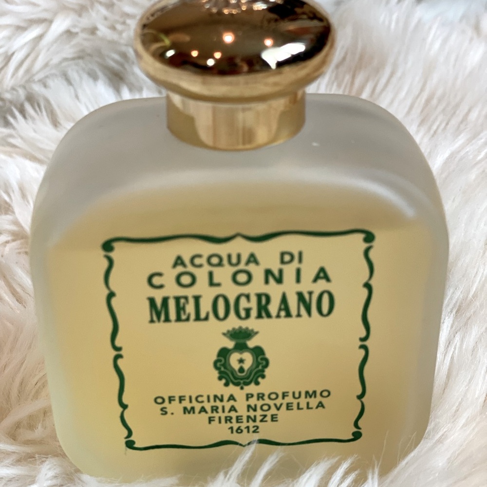 Santa Maria Novella Acqua di Colonia Melograno.